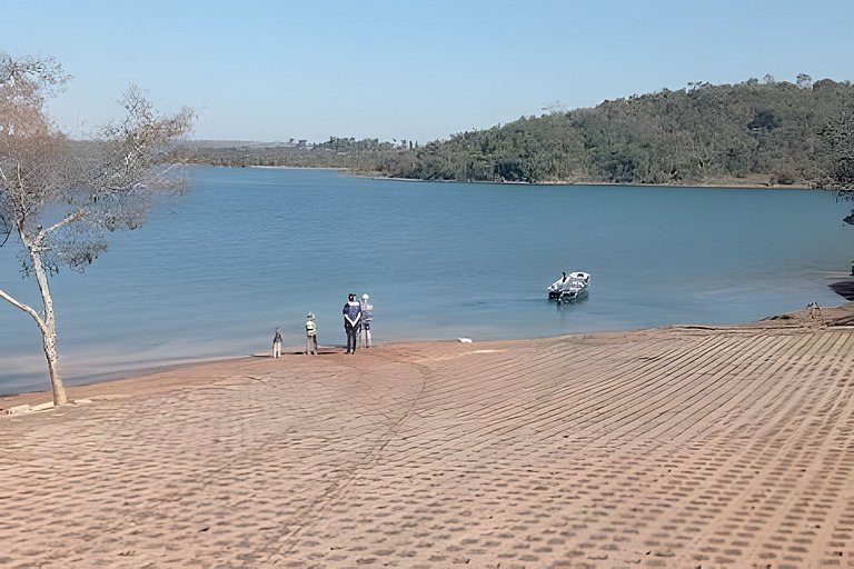 Chalé Mirante com vista panorâmica para casais e famílias