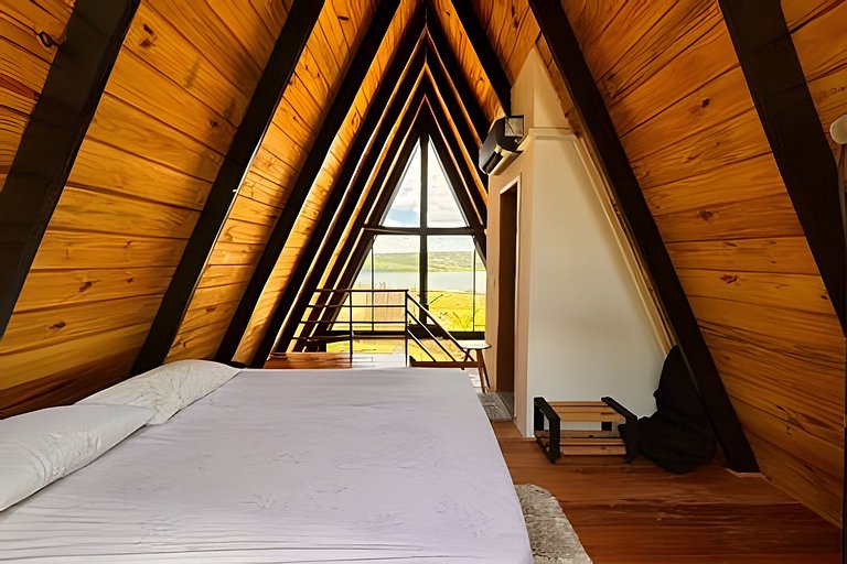 Chalé Recanto — cabana A-frame próxima ao lago com ofurô e c