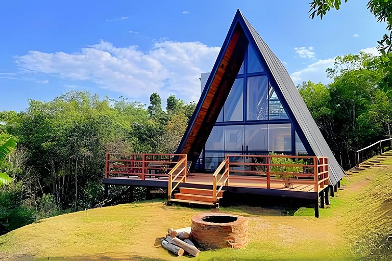 Chalé Recanto — cabana A-frame próxima ao lago com ofurô e c