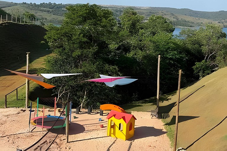 Chalé Recanto — cabana A-frame próxima ao lago com ofurô e c