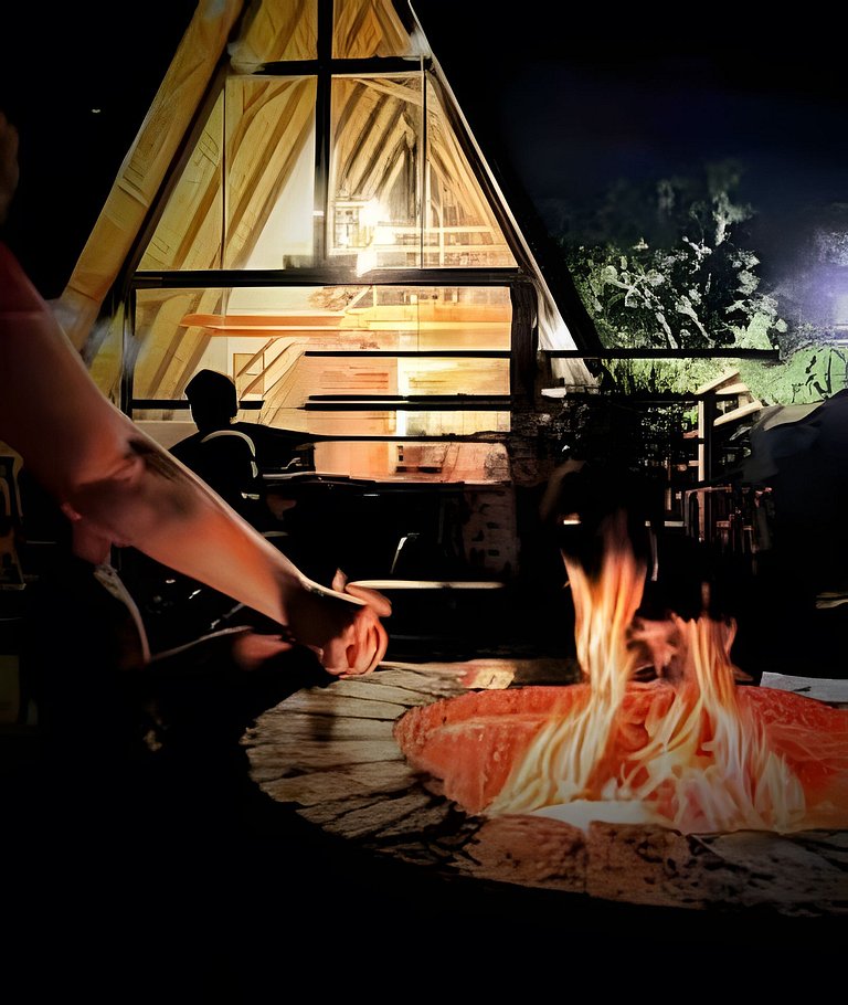 Chalé Recanto — cabana A-frame próxima ao lago com ofurô e c