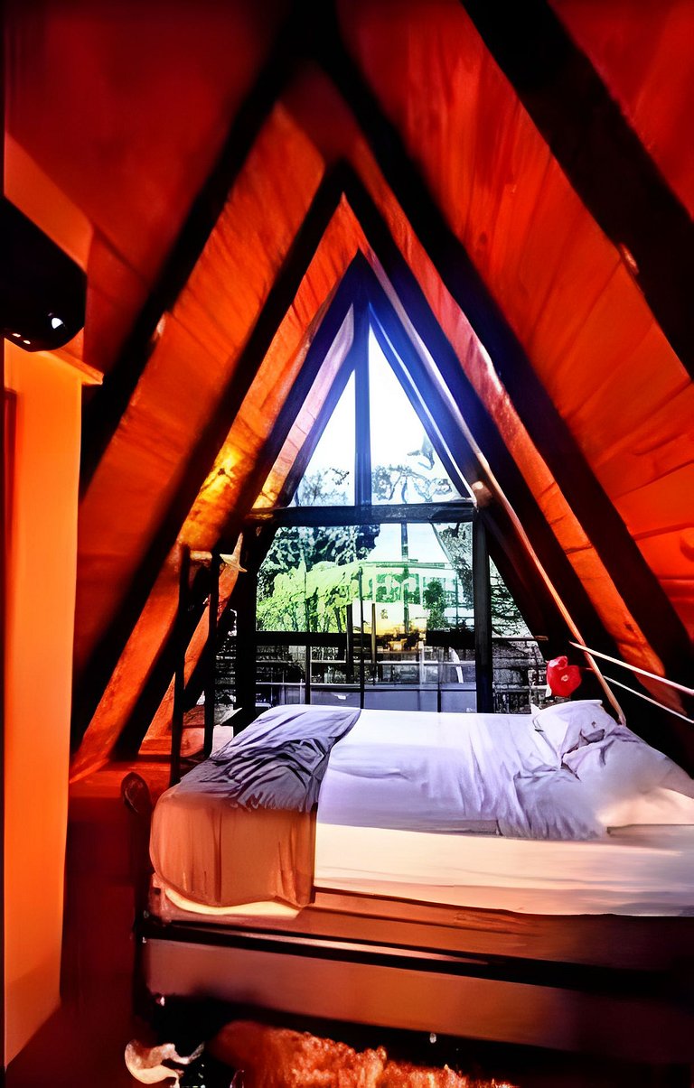 Chalé Recanto — cabana A-frame próxima ao lago com ofurô e c