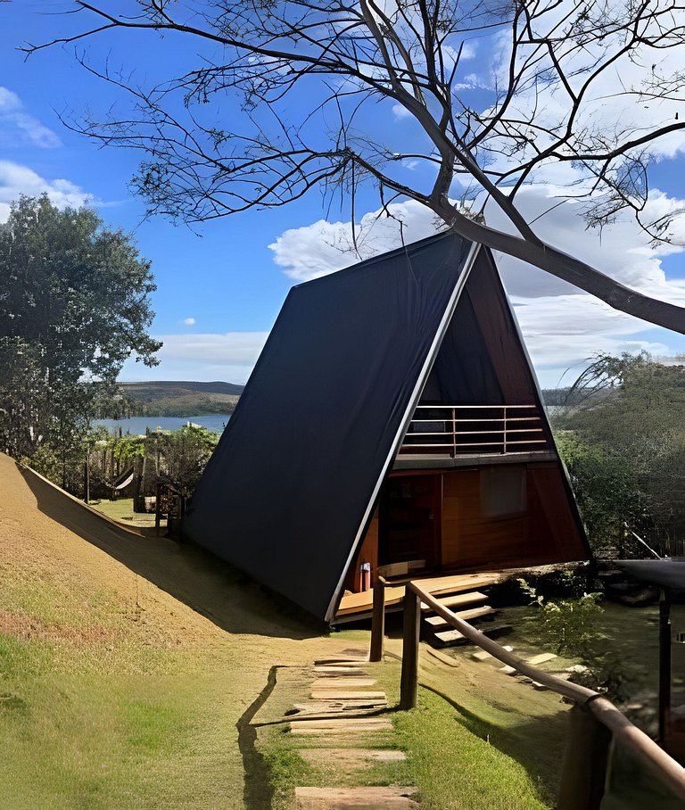 Chalé Recanto — cabana A-frame próxima ao lago com ofurô e c
